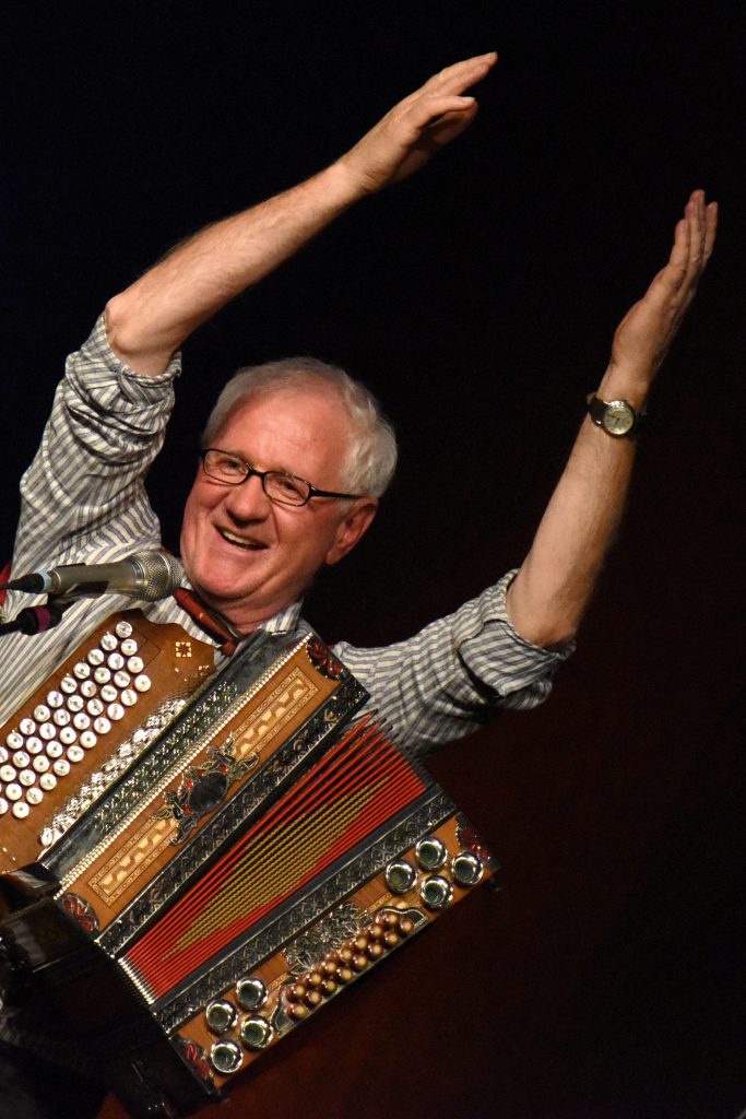 Wellbappn Alfa SteyrermÅhl 149 ∏ Wolfgang Spitzbart